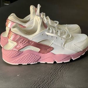 Nike Women’s Air Huarache
